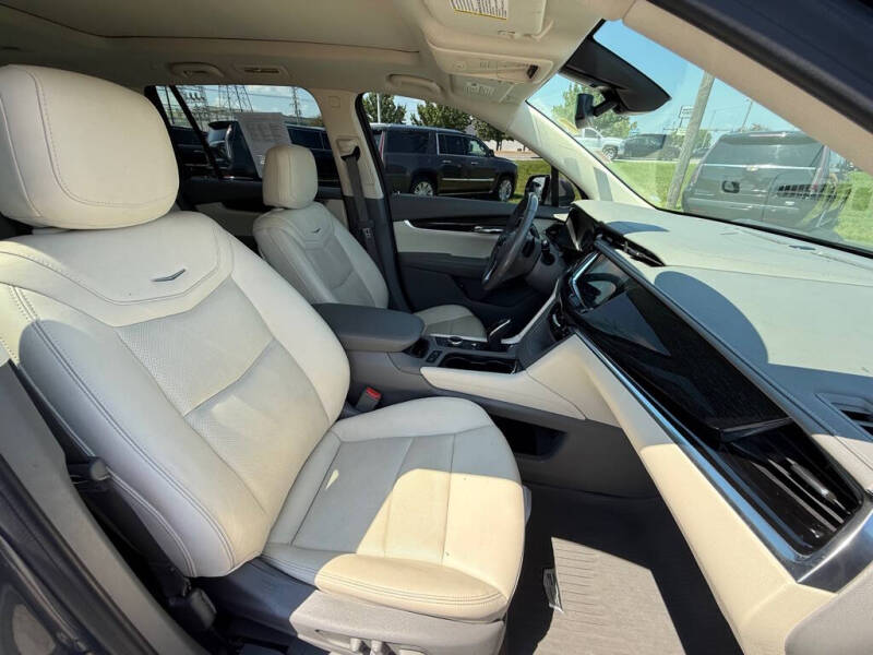 2021 Cadillac XT6 Premium Luxury