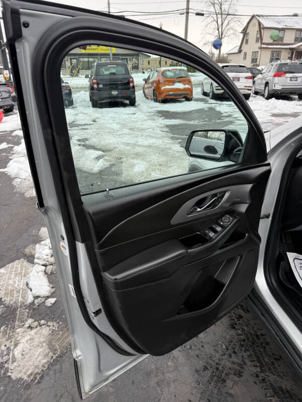 2018 Chevrolet Traverse LS