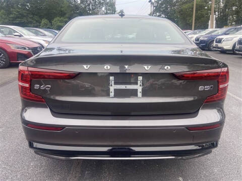 2025 Volvo S60 B5 Core