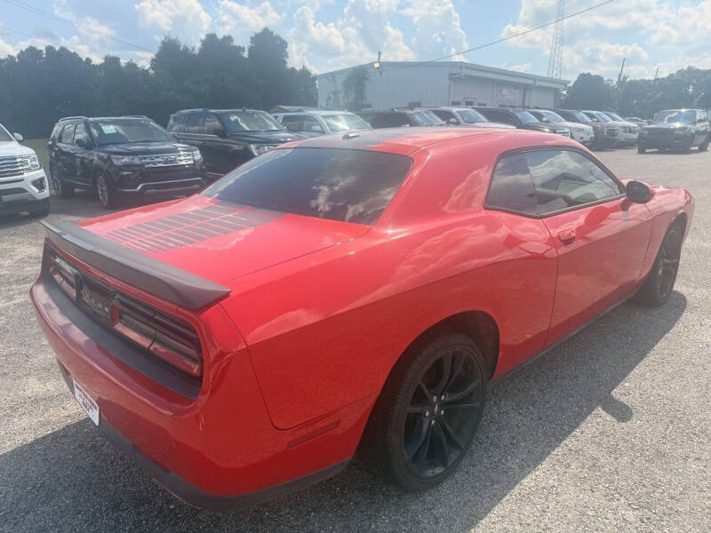 2017 Dodge Challenger SXT
