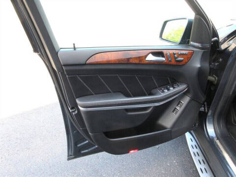 2013 Mercedes-Benz GL-Class GL 550 4MATIC