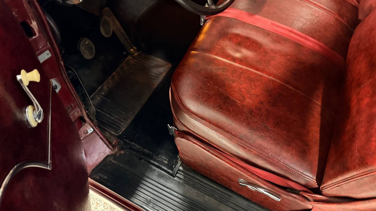 1947 Plymouth Deluxe 41
