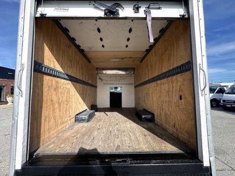 2021 Chevrolet Express 3500