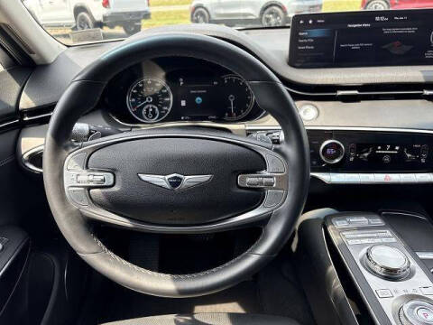 2025 Genesis GV70 2.5T Standard