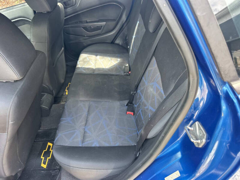 2011 Ford Fiesta SE