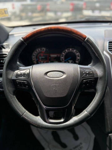 2018 Ford Explorer Platinum