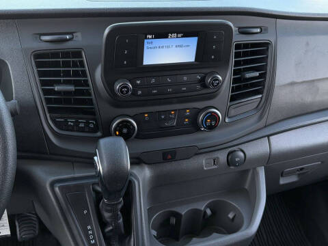 2025 Ford Transit 250