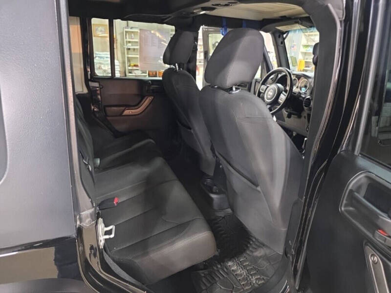 2017 Jeep Wrangler Unlimited Sport