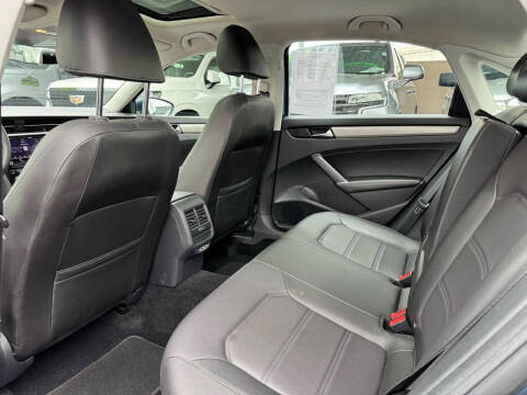 2022 Volkswagen Passat SE