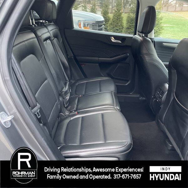 2022 Ford Escape SEL