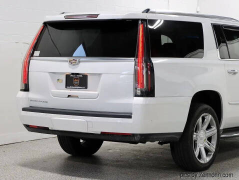 2018 Cadillac Escalade ESV Luxury