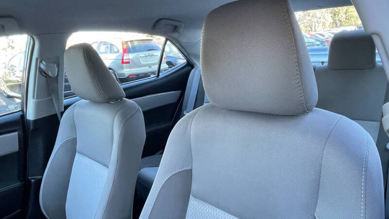 2019 Toyota Corolla LE