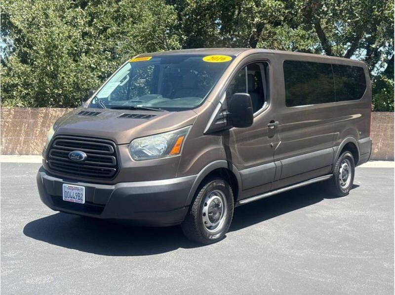 2016 Ford Transit 150 XL Wagon Low Roof Sliding Pass. 130's photo