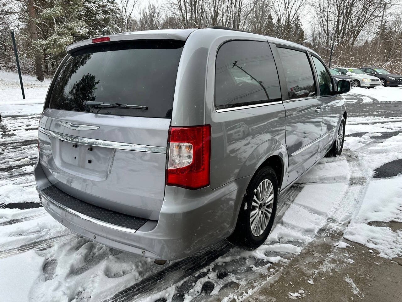 2013 Chrysler Town and Country for sale at Exclusive Auto Group of Michigan LLC in Lansing, MI