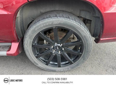 2003 Cadillac Escalade