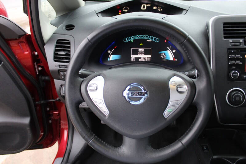 2015 Nissan LEAF S