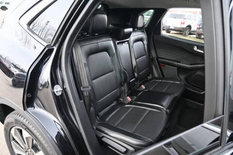 2023 Ford Escape Platinum