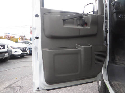 2021 Chevrolet Express 2500