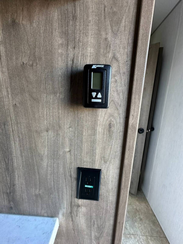 2022 Forest River Vengeance Rogue 26VKS