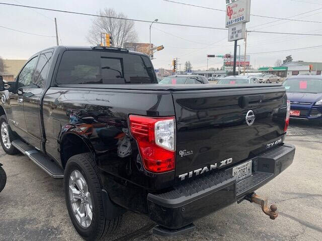 2018 Nissan Titan XD SV