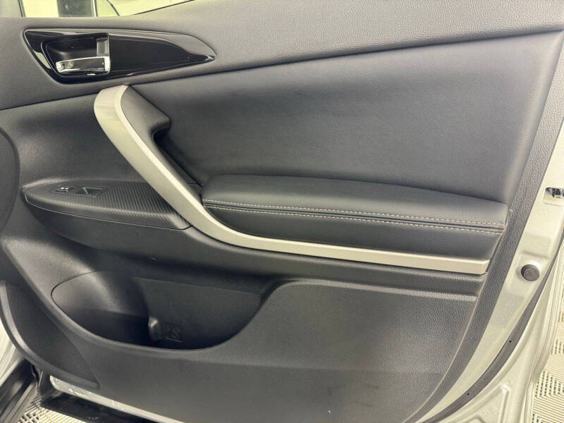 2025 Mitsubishi Eclipse Cross SE