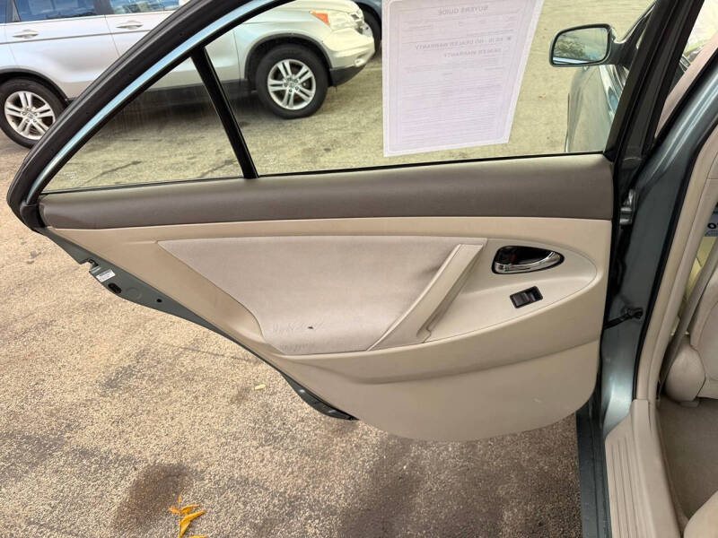 2009 Toyota Camry LE