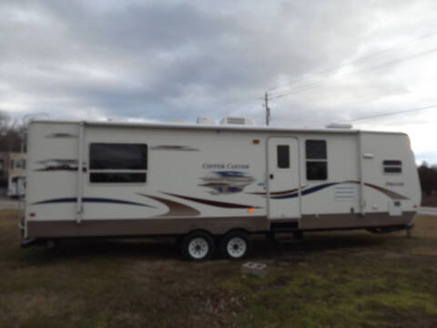 2014 Wildwood X Lite for sale at Country Side Auto Sales in East Berlin PA