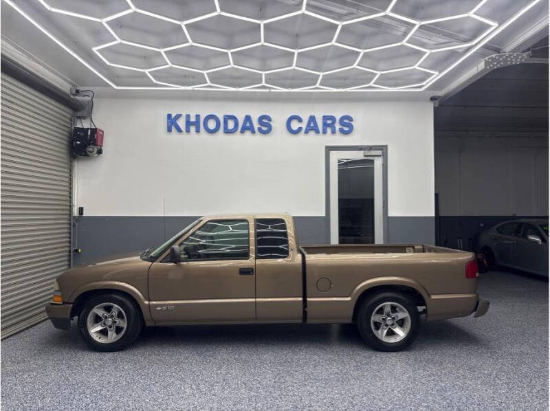 2002 Chevrolet S-10 for sale at Khodas Cars in Gilroy CA