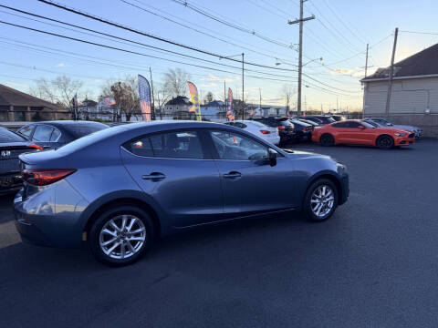 2014 Mazda MAZDA3 i Touring