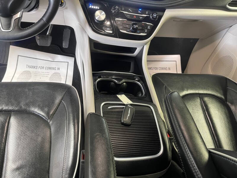 2023 Chrysler Pacifica Limited