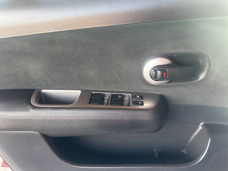 2012 Nissan Versa 1.8 S