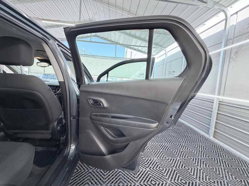 2021 Chevrolet Trax LS