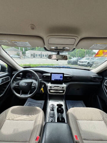 2022 Ford Explorer