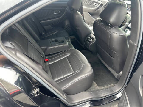 2013 Ford Taurus SHO