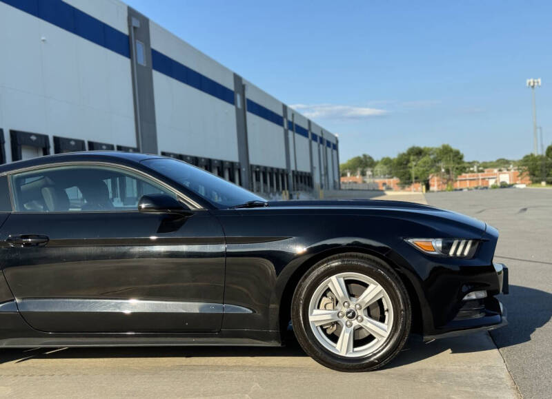 2016 Ford Mustang V6