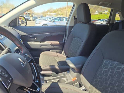 2026 Mitsubishi Outlander Sport LE