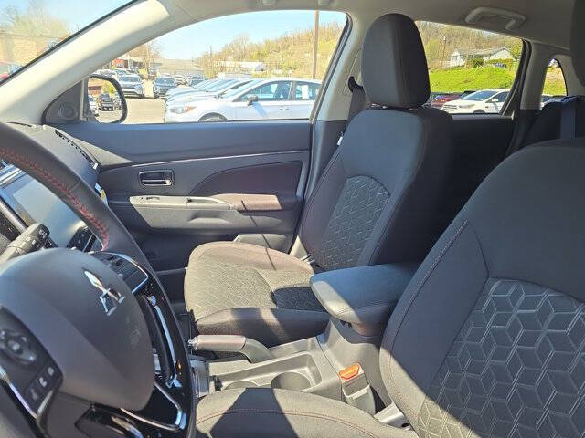 2026 Mitsubishi Outlander Sport LE