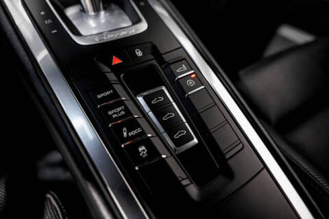 2014 Porsche 911 Carrera 4S