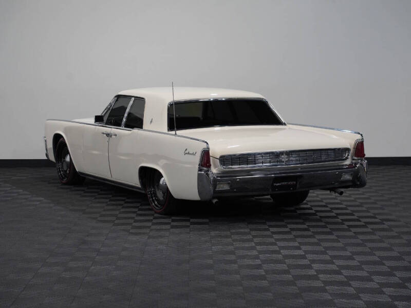 1962 Lincoln Continental