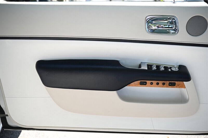 2019 Rolls-Royce Dawn