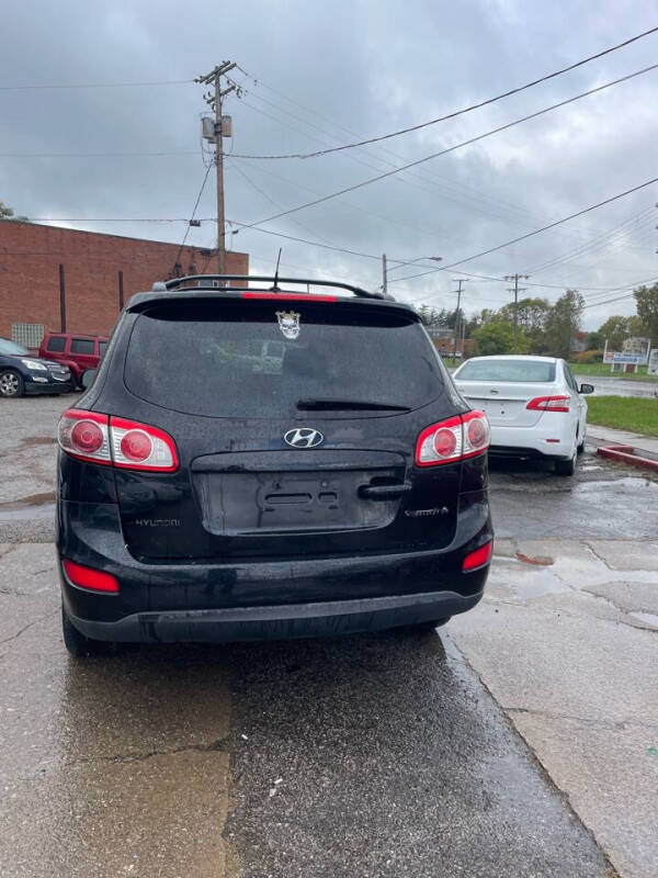 2011 Hyundai Santa Fe SE