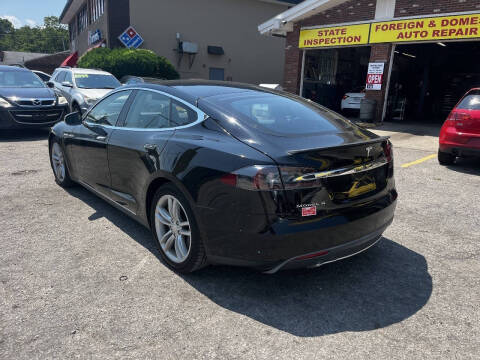 2013 Tesla Model S Performance