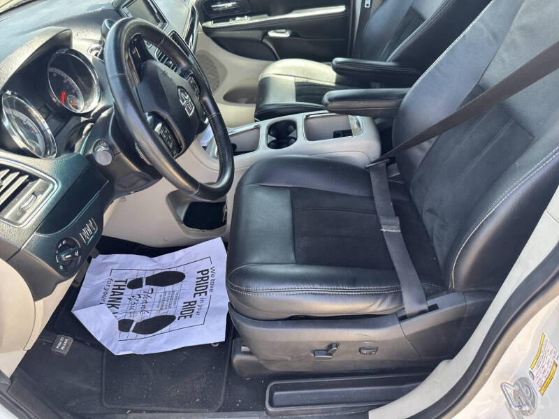 2016 Dodge Grand Caravan SXT