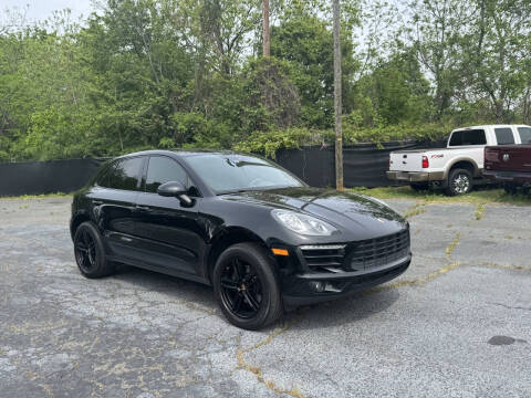 2017 Porsche Macan