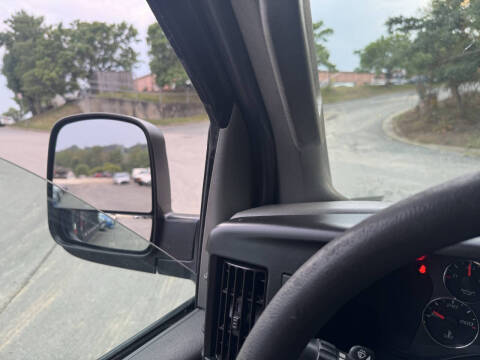 2019 GMC Savana 2500