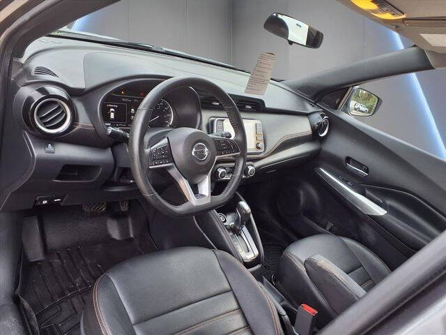 2019 Nissan Kicks SR