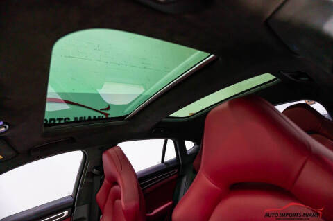 2019 Porsche Panamera GTS