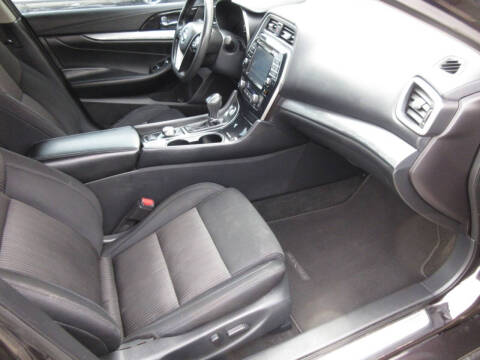 2017 Nissan Maxima 3.5 S