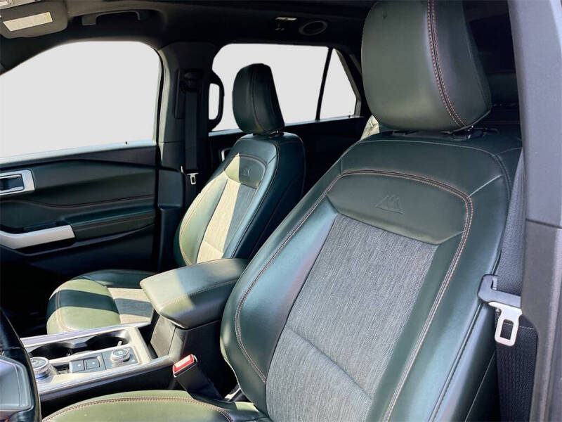 2022 Ford Explorer Timberline