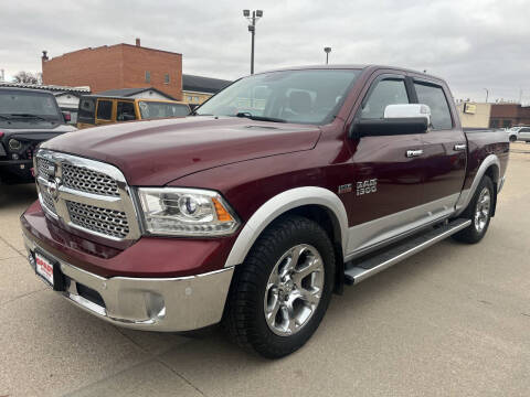 2016 RAM 1500 Laramie